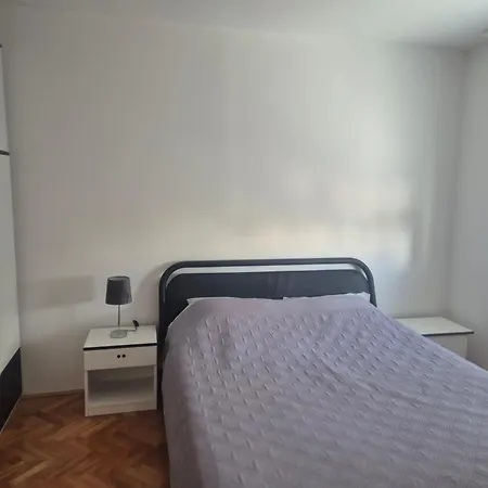 Tomaky Apartment *